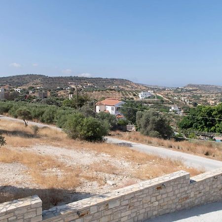 Aeonios Luxury Villa Pitsidia Exterior foto